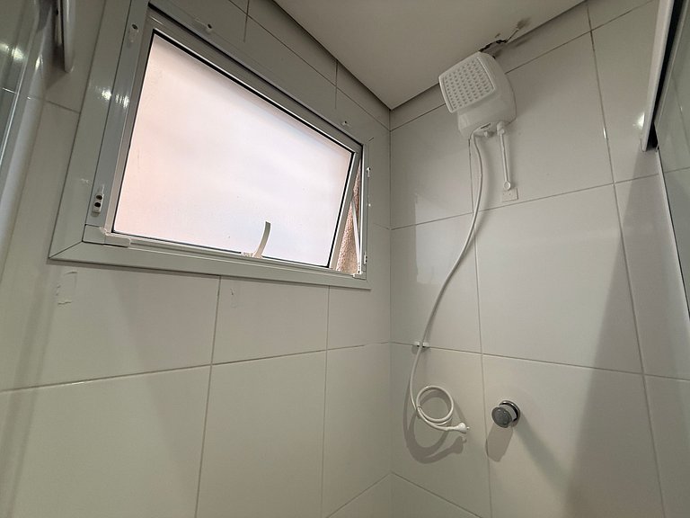 Metrô Vila Madalena - Oswaldo Bittar I