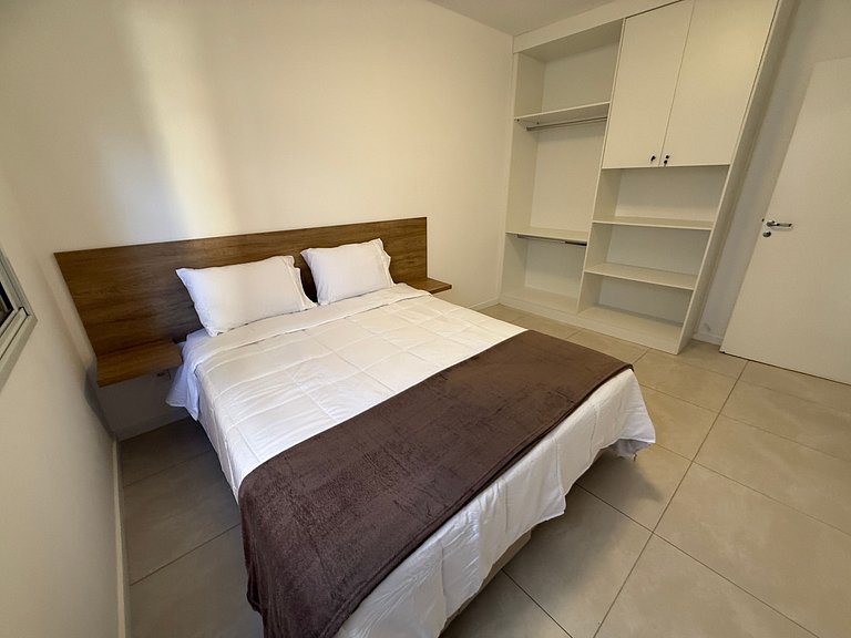 Metrô Vila Madalena - Oswaldo Bittar I