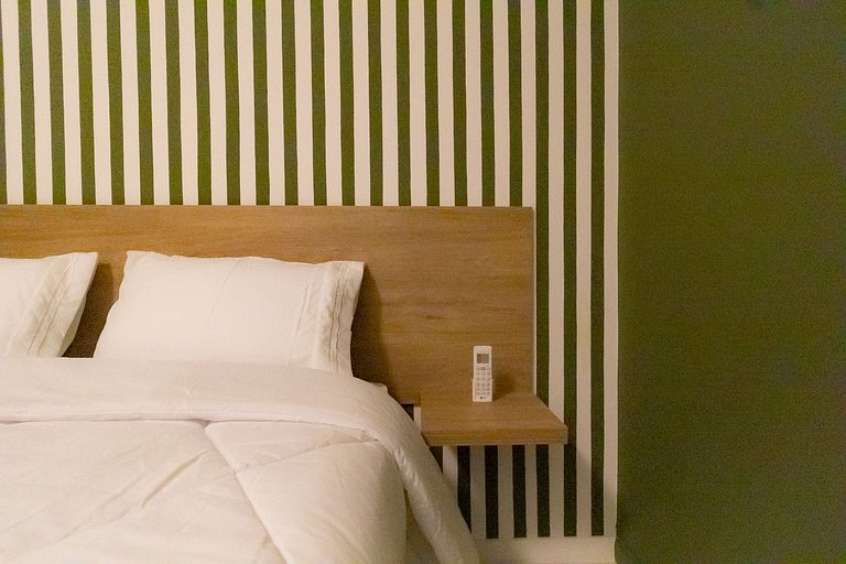 Metrô Vila Madalena - Oswaldo Bittar I