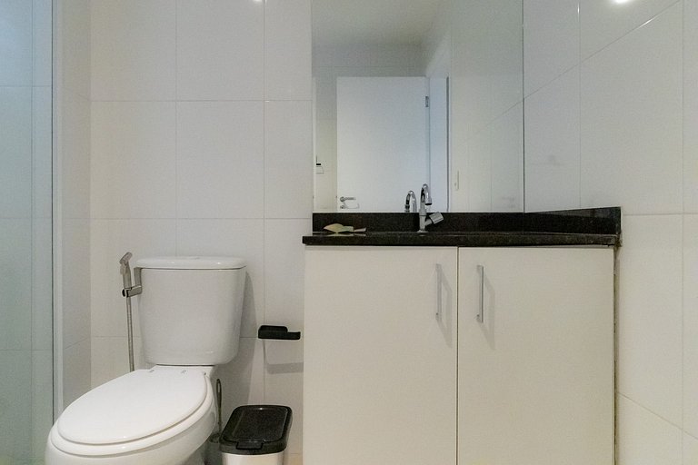 Metrô Vila Madalena - Oswaldo Bittar I