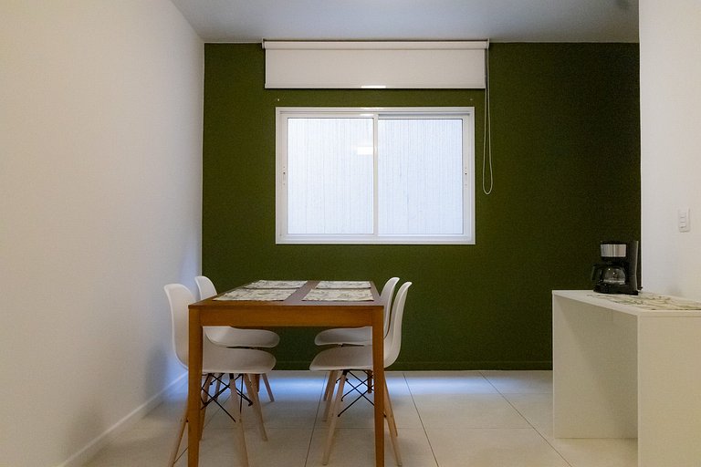 Metrô Vila Madalena - Oswaldo Bittar I